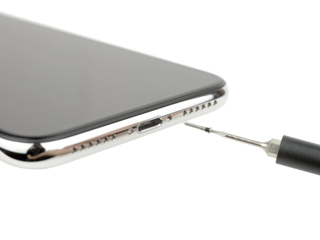 iPhone repair dubai